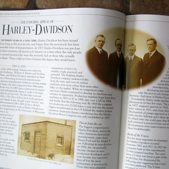 HARLEY-DAVIDSON BOOK, HUGO WILSON, H-D MOTORCYCLES, BIKERS, 2003, DK PUBLISHER - Picture 9 of 9